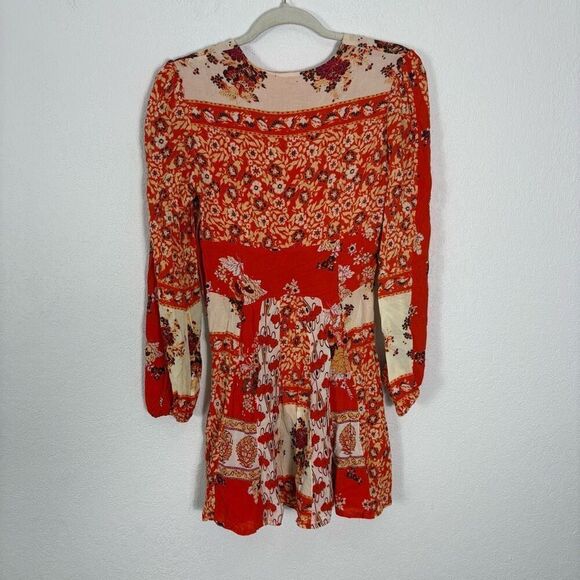 Free People Mixing It Up Plunge Neck Red & Cream Patterned Long Sleeve MIni Dres - Picture 7 of 11